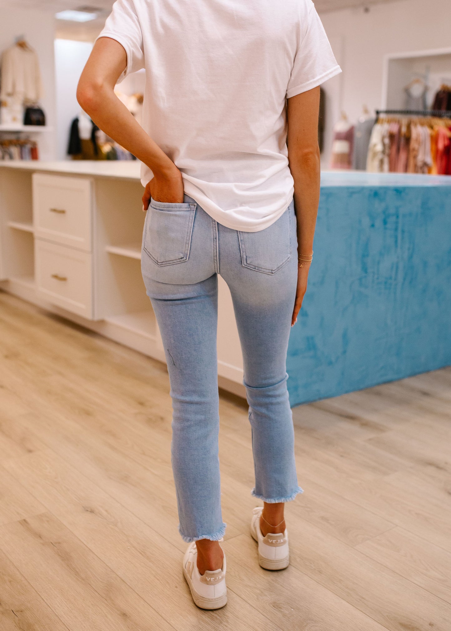 HR Skinny With Uneven HEM