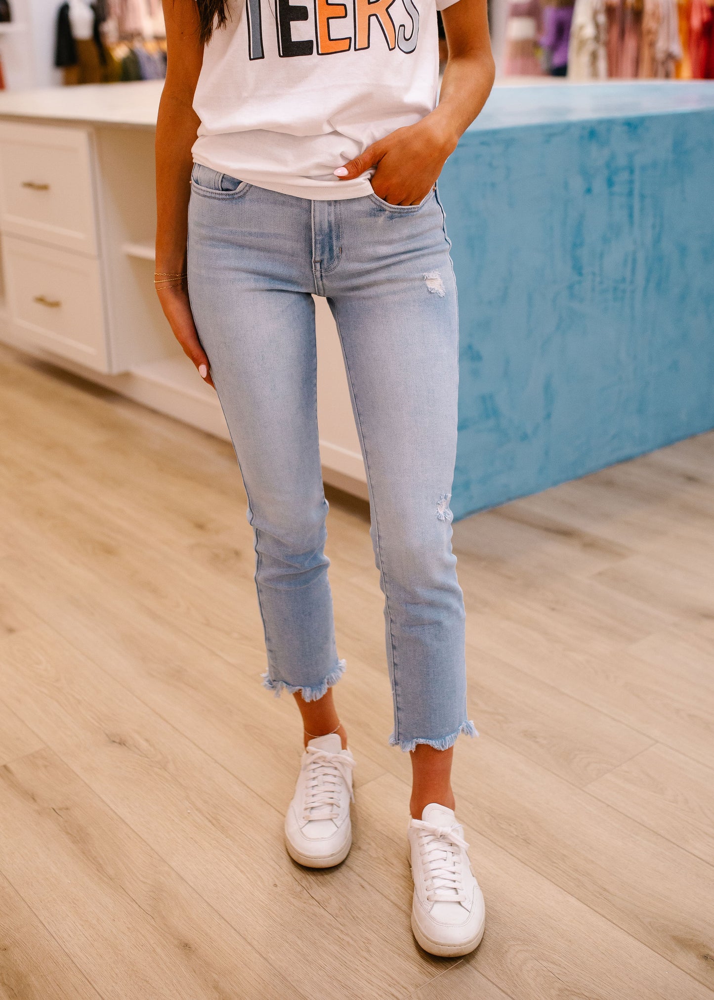 HR Skinny With Uneven HEM