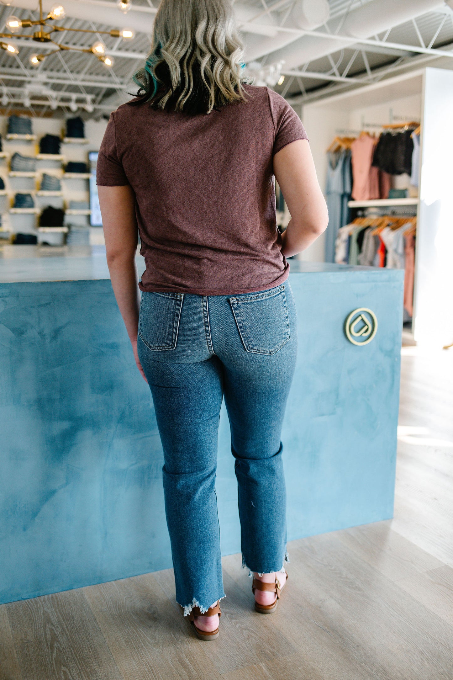 HR Vintage Denim Straight Leg