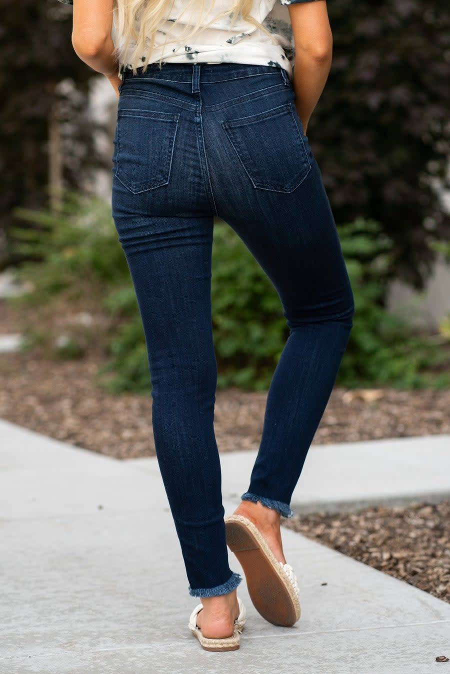 Super High Rise Frayed Skinny